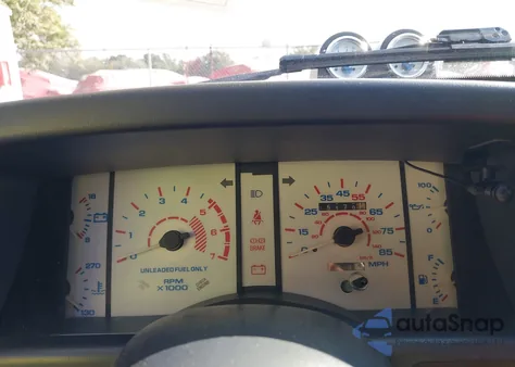 1988 Ford Mustang Gt z USA, uszkodzony, nr VIN 1FABP45E8JF106183